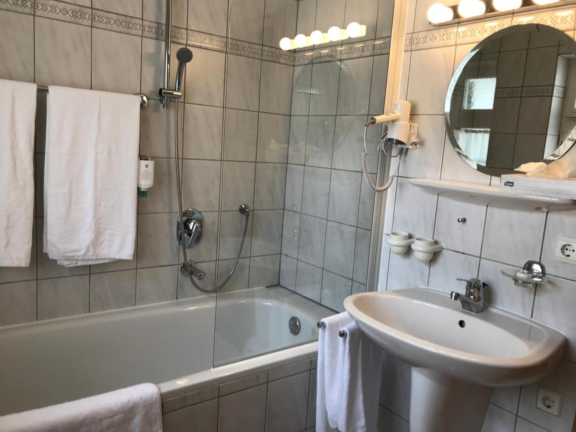 באד אוברקינגן Hotel Hohe Schule חדר תמונה