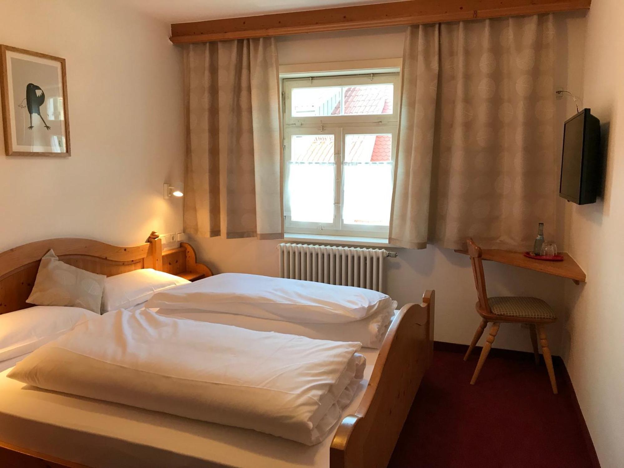 באד אוברקינגן Hotel Hohe Schule חדר תמונה