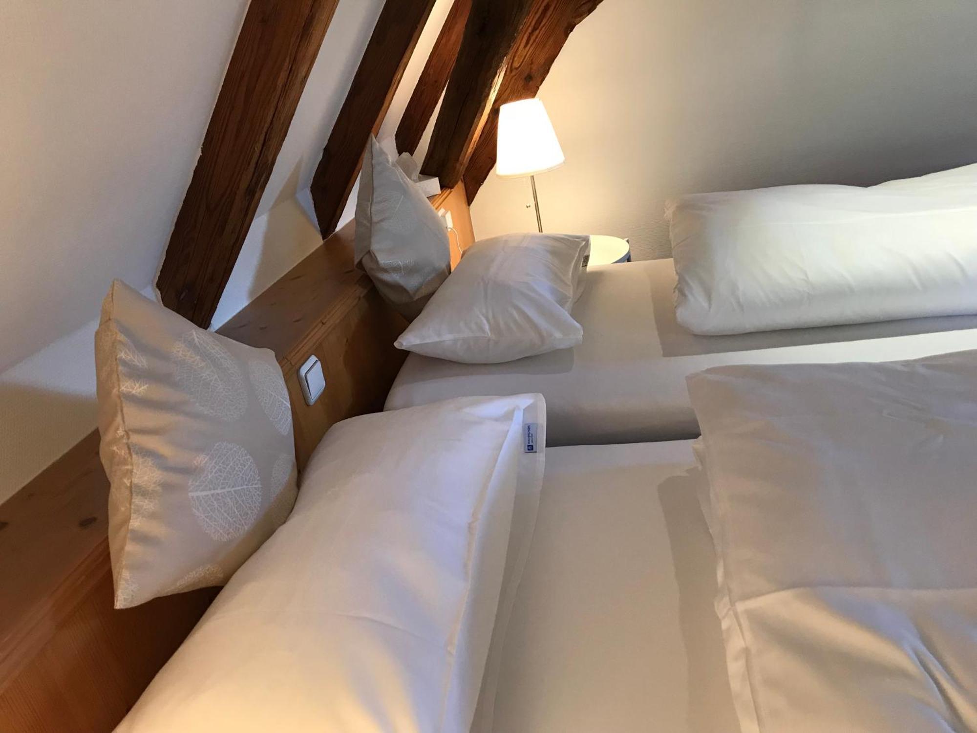 באד אוברקינגן Hotel Hohe Schule חדר תמונה