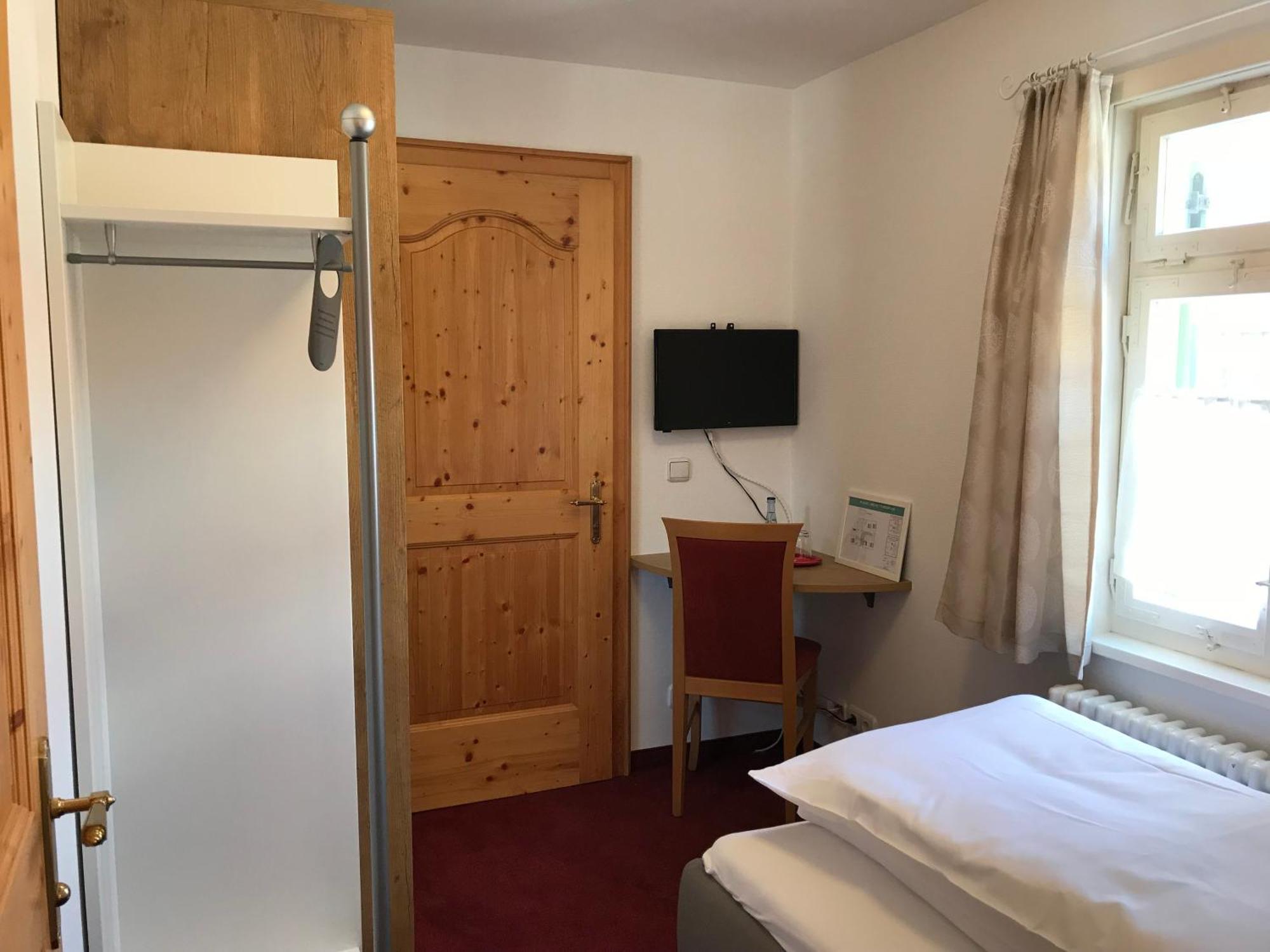 באד אוברקינגן Hotel Hohe Schule חדר תמונה
