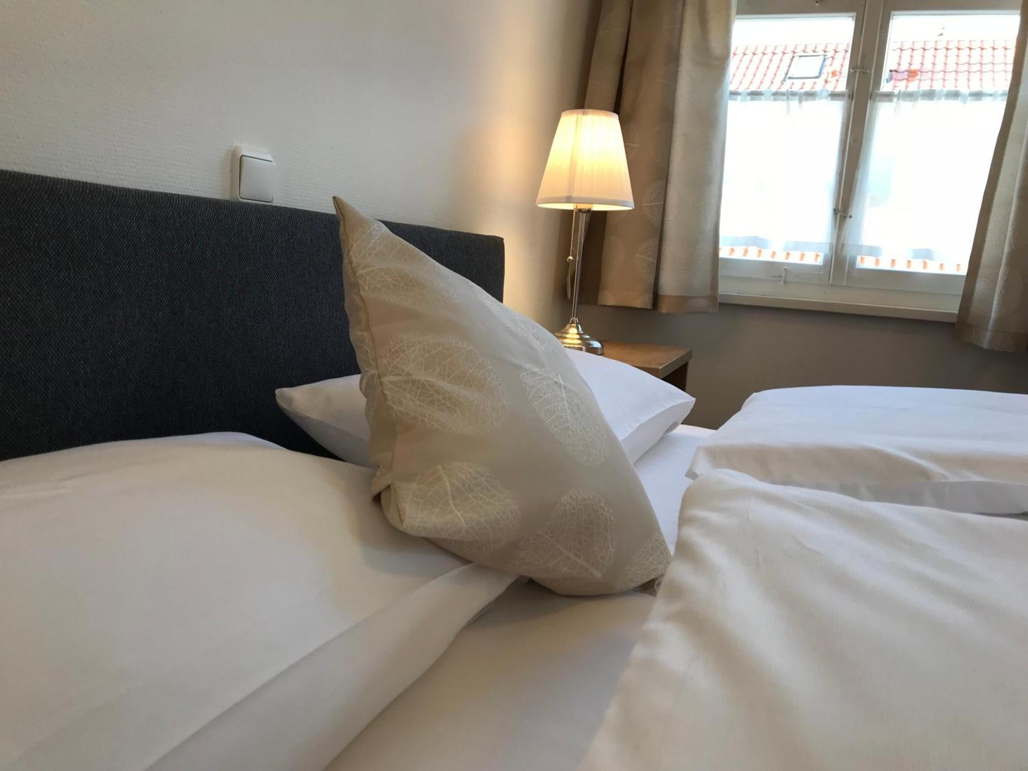 באד אוברקינגן Hotel Hohe Schule חדר תמונה